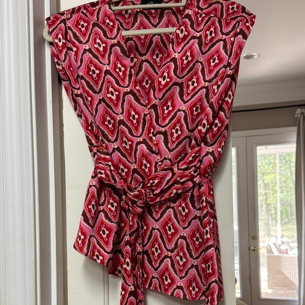 Women's Top